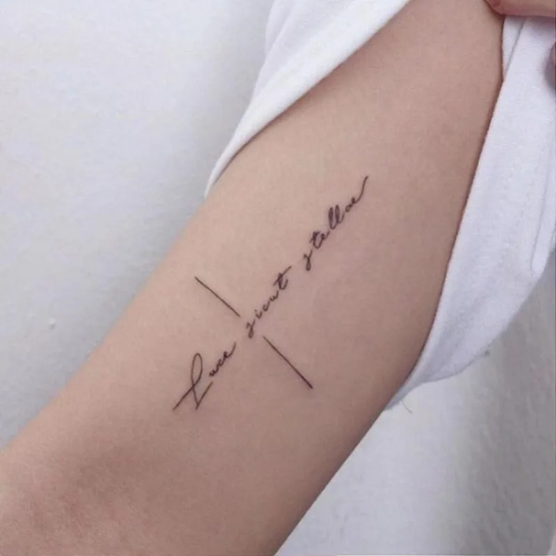 Creative Cruce Personalitate engleză Autocolante Tatuaj Impermeabil Bărbați și Femei de Lungă durată Simulare Gât Gât Scrisoare Brațul Tempora