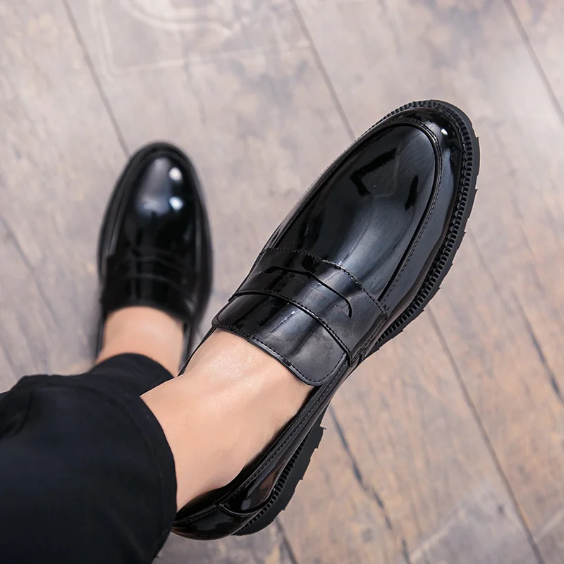 Mens pantofi Mocasini Barbati designer de pantofi pentru bărbați Sapato masculino în aer liber Barbati casual pantent piele mocasini Tenis masculino adulto